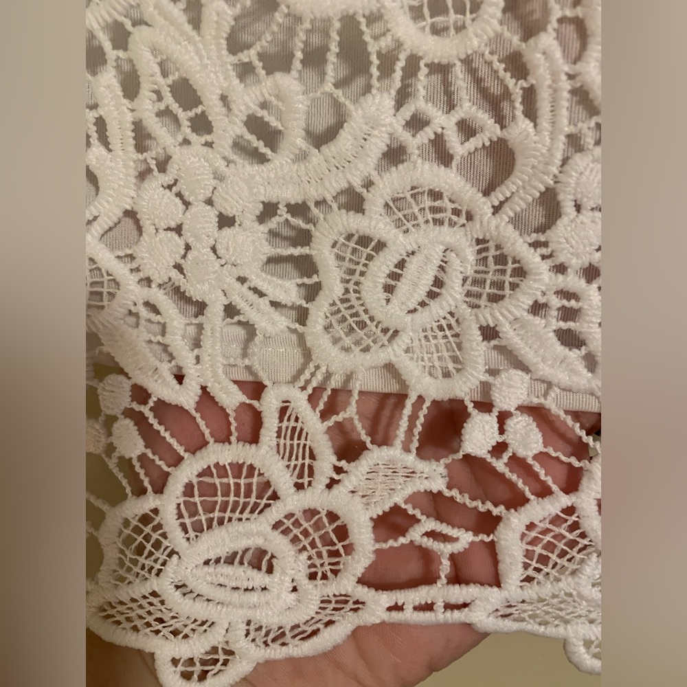 Nanette Lepore Spring Bloom White Lace Top with lining size Small new nwt - Picture 3 of 11